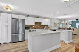 8871 Warwick Dr, Boca Raton, FL 33433 - Photo 2