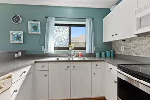 449 SE Glenwood Dr, Port Saint Lucie, FL 34953 - Photo 14