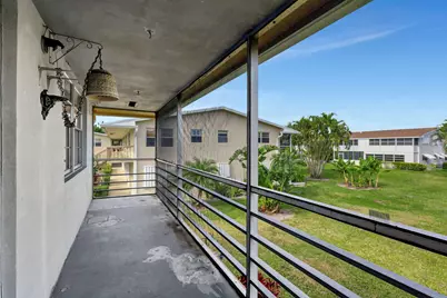 332 Sheffield N, West Palm Beach, FL 33417 - Photo 14