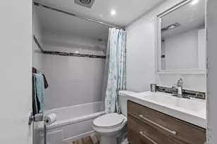 227 Dorchester J, West Palm Beach, FL 33417 - Photo 10