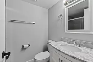 901 Pinecrest Cir, Jupiter, FL 33458 - Photo 14