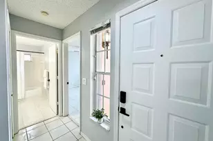 119 Hammocks Ct, Greenacres, FL 33413 - Photo 4