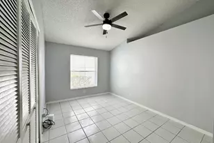 119 Hammocks Ct, Greenacres, FL 33413 - Photo 12