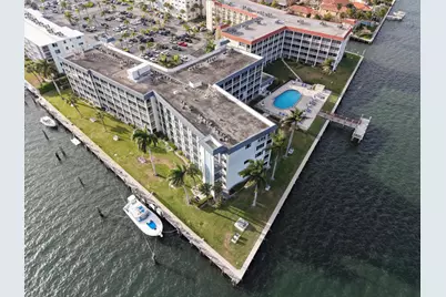 100 Paradise Harbour Boulevard #304, North Palm Beach, FL 33408 - Photo 6