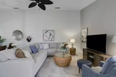 1201B NW Sun Terrace Circle, Port Saint Lucie, FL 34986 - Photo 10