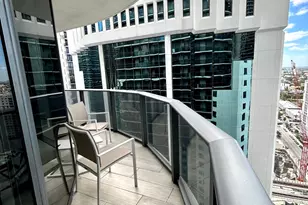 55 SW 9th St, Miami, FL 33130 - Photo 28