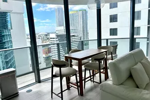 55 SW 9th St, Miami, FL 33130 - Photo 18