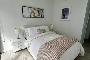 55 SW 9th St, Miami, FL 33130 - Photo 52