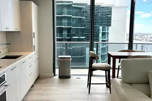 55 SW 9th St, Miami, FL 33130 - Photo 16