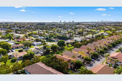 3268 Mirella Drive, Riviera Beach, FL 33404 - Photo 30