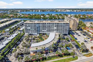 3589 S Ocean Blvd, South Palm Beach, FL 33480 - Photo 4