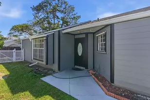 1412 Corn Flower Ln, West Palm Beach, FL 33415 - Photo 2