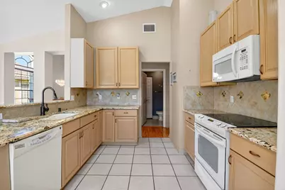 12131 Dunhill Drive, Boynton Beach, FL 33437 - Photo 22