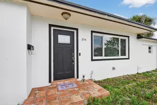 376 Leigh Rd, West Palm Beach, FL 33405 - Photo 4