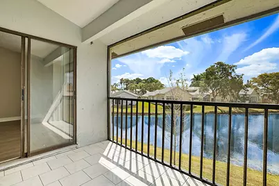 605 Harbour Pointe Way, Greenacres, FL 33413 - Photo 28