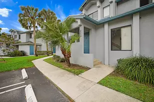 605 Harbour Pointe Way, Greenacres, FL 33413 - Photo 2