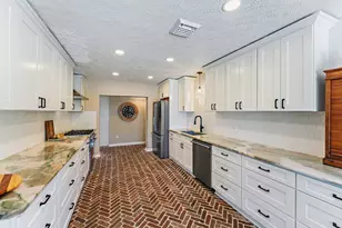 8907 S Indian River Dr, Fort Pierce, FL 34982 - Photo 30