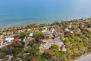 8907 S Indian River Dr, Fort Pierce, FL 34982 - Photo 96