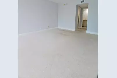 1830 Embassy Drive #303, West Palm Beach, FL 33401 - Photo 10