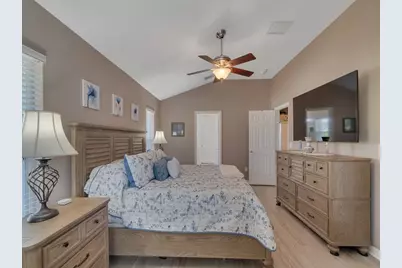 431 W Temple Court SW, Vero Beach, FL 32968 - Photo 26