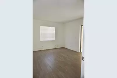 307 Burgundy #G, Delray Beach, FL 33484 - Photo 12