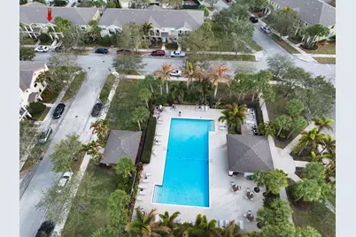 2136 SE Eatonville Drive, Port Saint Lucie, FL 34952 - Photo 2
