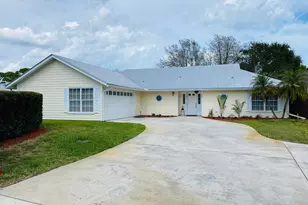 901 NE Town Terrace, Jensen Beach, FL 34957 - Photo 1