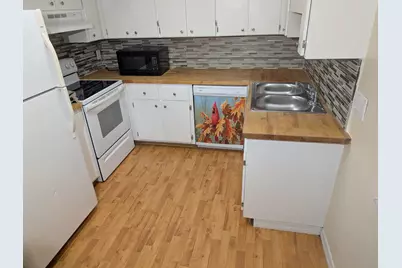 22481 Westchester Boulevard #B48, Port Charlotte, FL 33980 - Photo 2