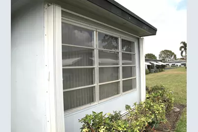 435 High Point Boulevard #D, Delray Beach, FL 33445 - Photo 2