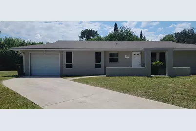 1502 SE Hearne Court, Port Saint Lucie, FL 34952 - Photo 1