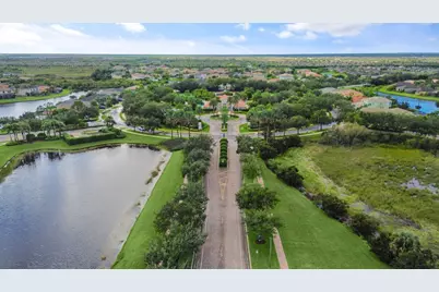 12828 SW Lake Fern Circle, Port Saint Lucie, FL 34987 - Photo 36