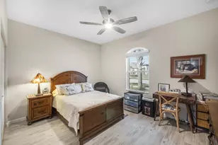 12828 SW Lake Fern Cir, Port Saint Lucie, FL 34987 - Photo 18