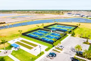 642 S E Goldenrod Rd, Port Saint Lucie, FL 34984 - Photo 20