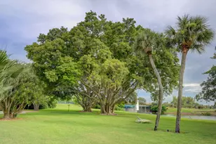 300 Golfview Rd, North Palm Beach, FL 33408 - Photo 32