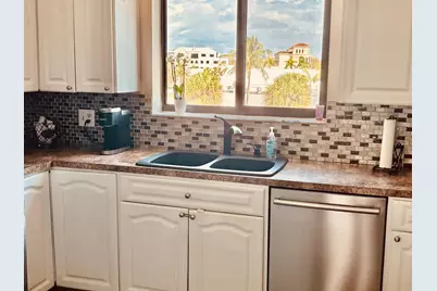 300 Golfview Road #407, North Palm Beach, FL 33408 - Photo 18