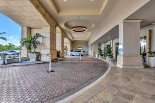 3800 N Ocean Dr, Singer Island, FL 33404 - Photo 38