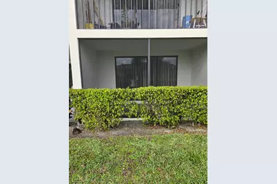 1106 Green Pine Boulevard #F1, West Palm Beach, FL 33409 - Photo 10