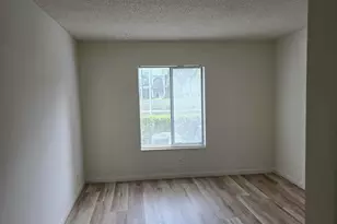 1106 Green Pine Blvd, West Palm Beach, FL 33409 - Photo 6