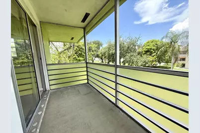 69 Norwich C, West Palm Beach, FL 33417 - Photo 1