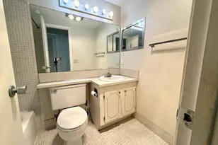 69 Norwich C, West Palm Beach, FL 33417 - Photo 10
