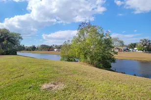 2185 SE Wild Meadow Cir, Port Saint Lucie, FL 34952 - Photo 58