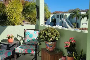 2185 SE Wild Meadow Cir, Port Saint Lucie, FL 34952 - Photo 4