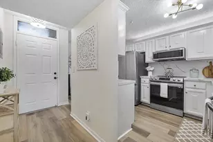 5722 Coral Lake Dr, Margate, FL 33063 - Photo 12