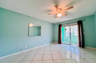 110 Wellington B, West Palm Beach, FL 33417 - Photo 6