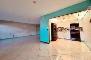 110 Wellington B, West Palm Beach, FL 33417 - Photo 2