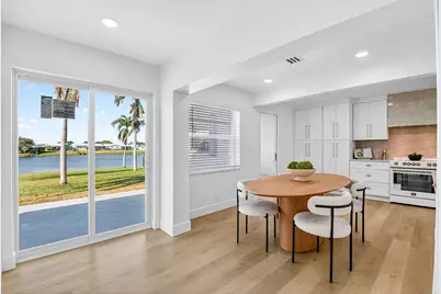 2001 SW Roma Way SW, Boynton Beach, FL 33426 - Photo 4