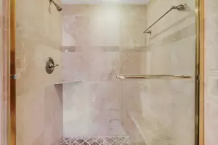 235 Bay Colony Dr N, Juno Beach, FL 33408 - Photo 24