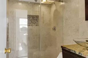 155 Isle of Venice Dr, Fort Lauderdale, FL 33301 - Photo 32