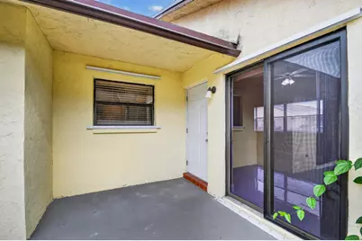 484 Springdale Circle #48d, Palm Springs, FL 33461 - Photo 36