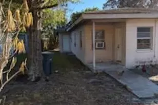 1503 Edgewood Ter Terrace, Fort Pierce, FL 34950 - Photo 2